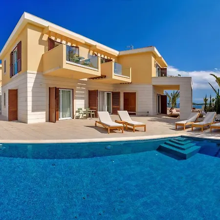 Incredibly Indulgent Hvar West Villa 5 Bedrooms Villa West Eternal Gorgeous Sea Views Private Pool Villa *