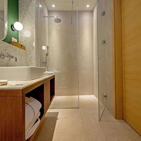 Villa Incredibly Indulgent Hvar West 5 Bedrooms West Eternal