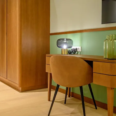 Villa Incredibly Indulgent Hvar West 5 Bedrooms West Eternal