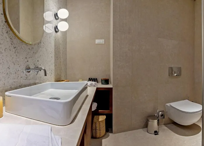 Villa Incredibly Indulgent Hvar West 5 Bedrooms West Eternal *