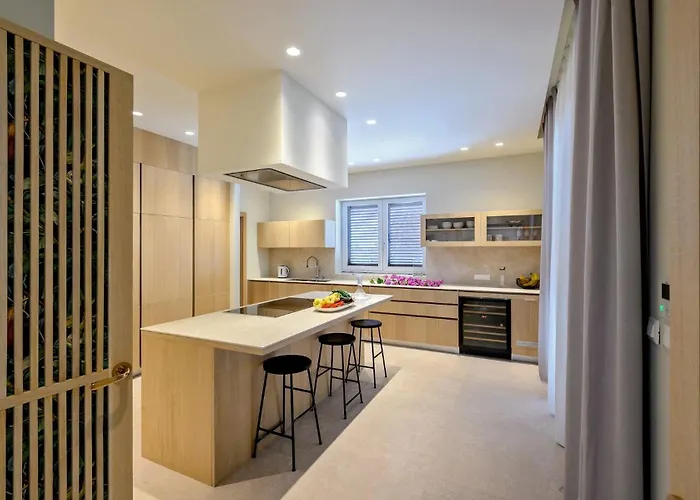 Incredibly Indulgent Hvar West 5 Bedrooms West Eternal *