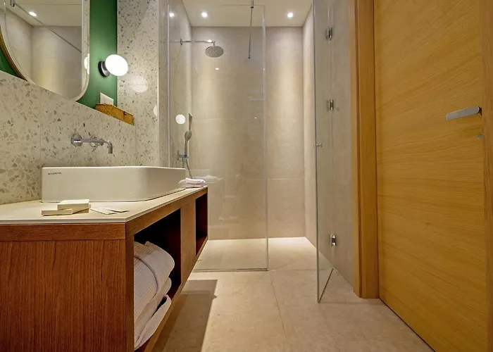 Villa Incredibly Indulgent Hvar West 5 Bedrooms West Eternal